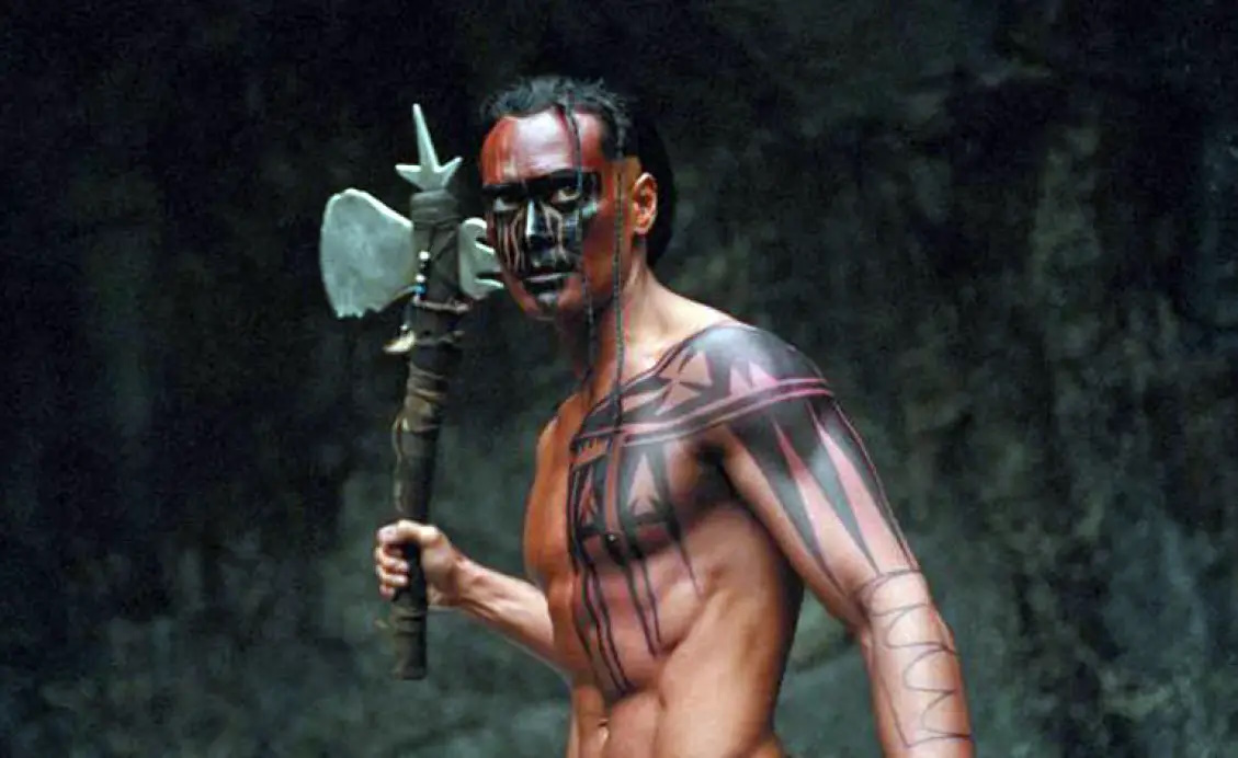 Brotherhood of the Wolf (2001)