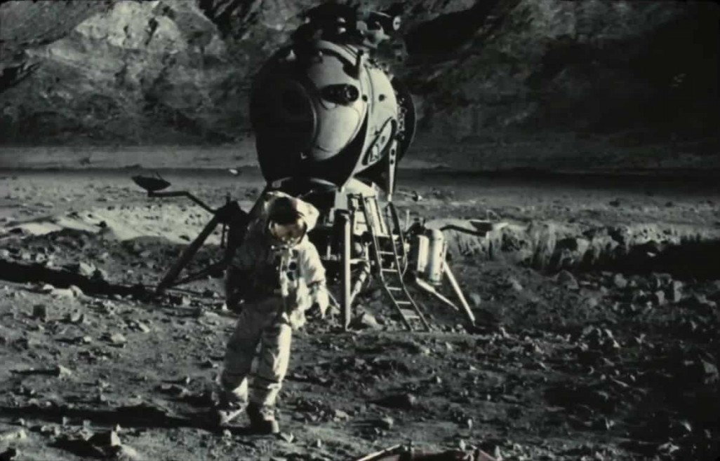 Apollo 18 (2011)