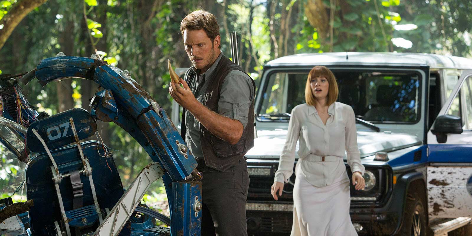 Jurassic World (2015)