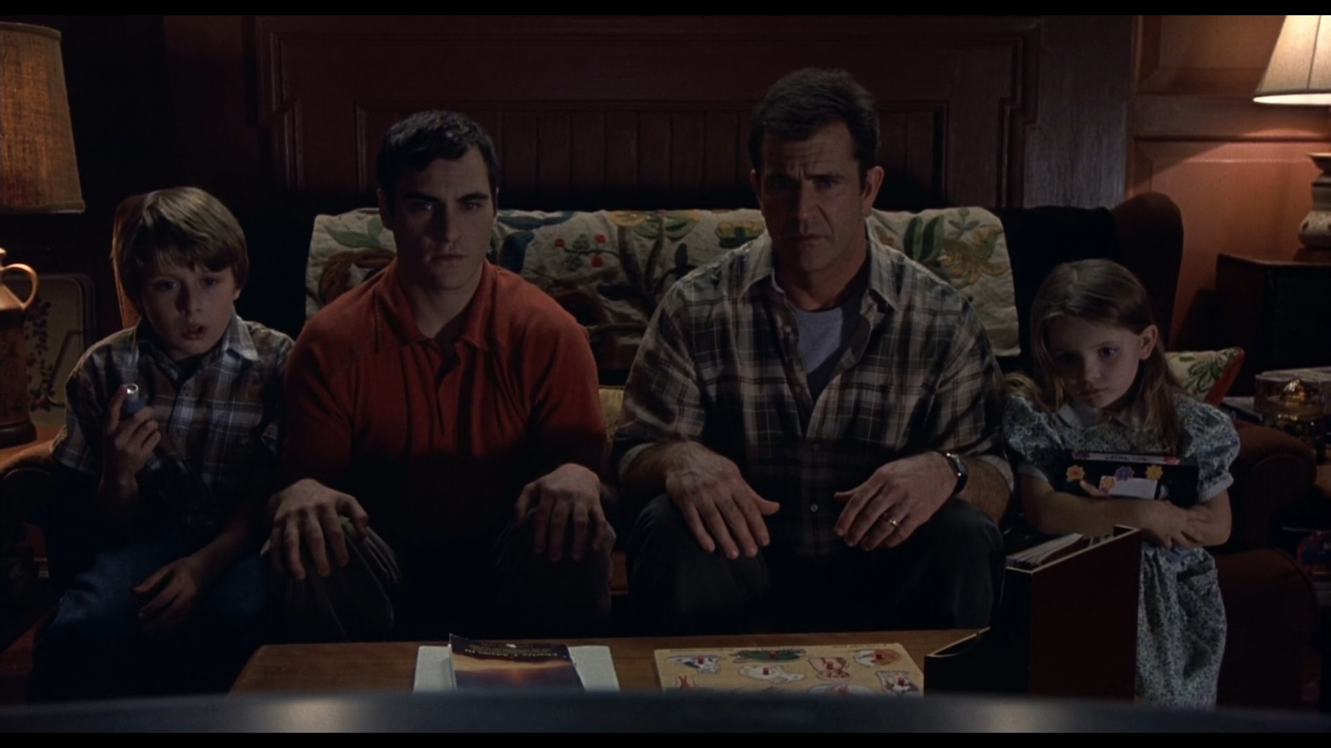 Signs (2002)